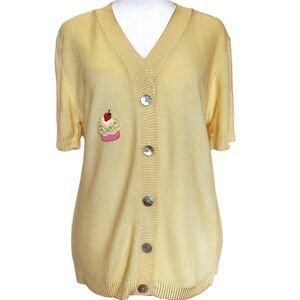 Vintage Cute Cardigan Sweater Size S Yellow Cupcake Kawaii Soft